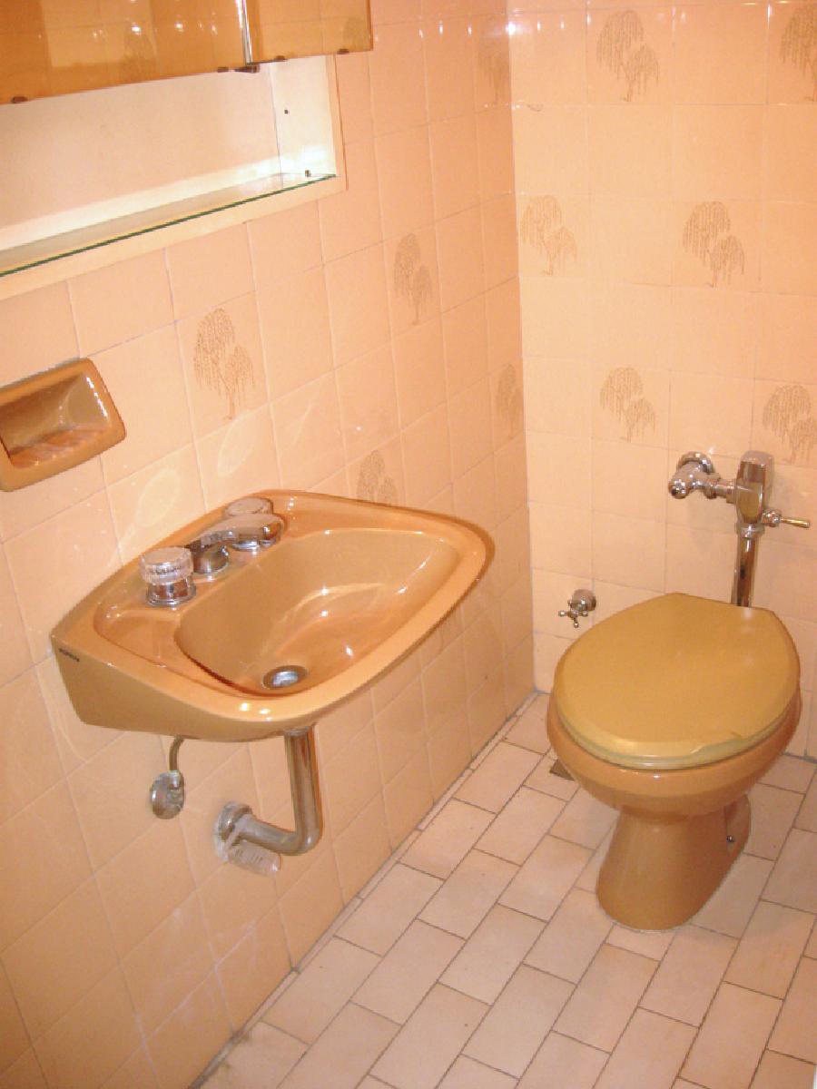 VENTA : : 3 AMB C/DEPENDENCIA : : COCHERA : : CHARCAS 4300 : : U$S 239.000. — foto 13