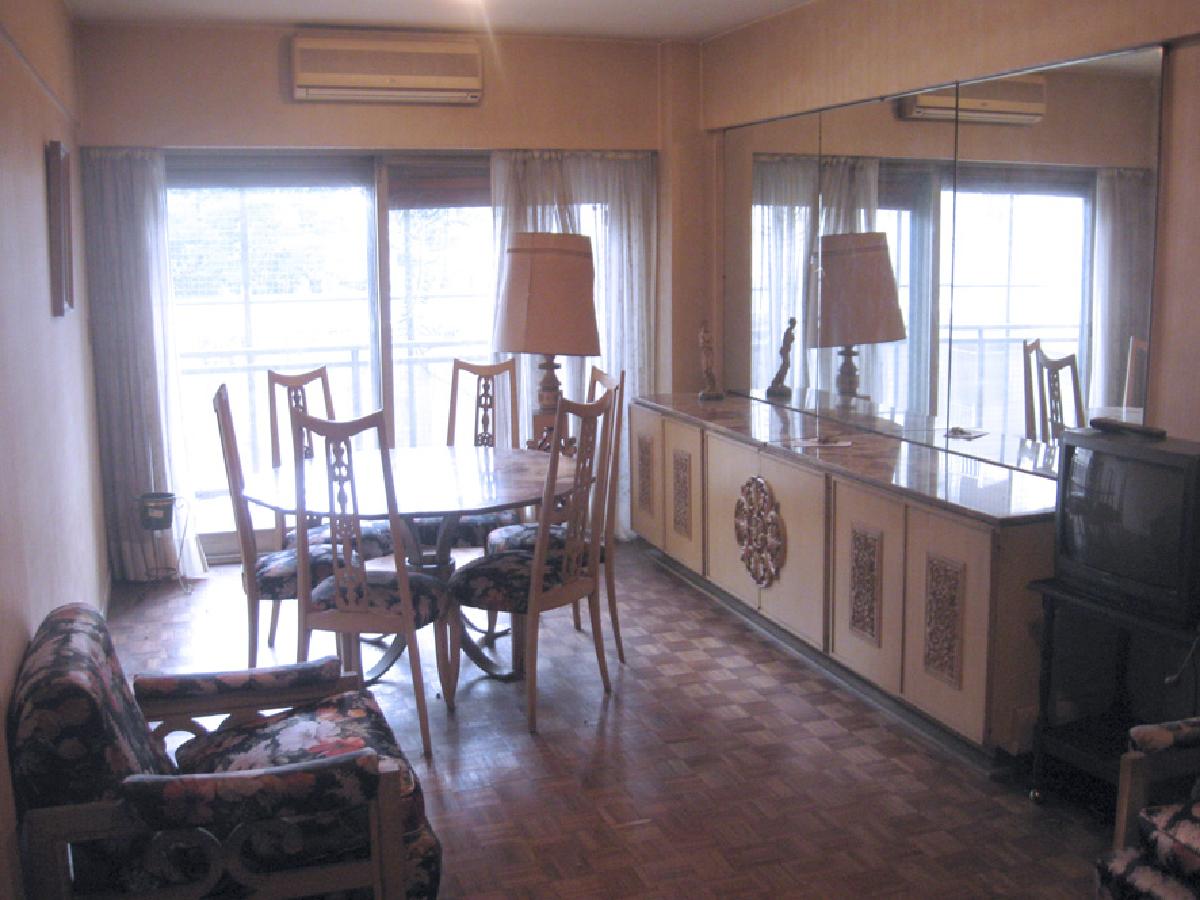 VENTA : : 3 AMB C/DEPENDENCIA : : COCHERA : : CHARCAS 4300 : : U$S 239.000. — foto 2