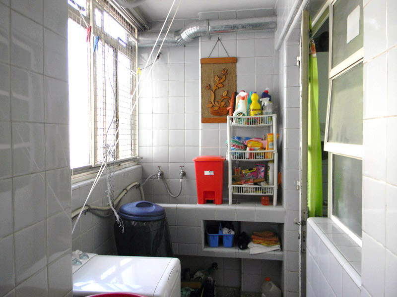 VENTA : : 3 AMB. c/DEPEND. : : AV. ENTRE RIOS 700 : : U$S 152000 : : RETASADO!! — foto 2