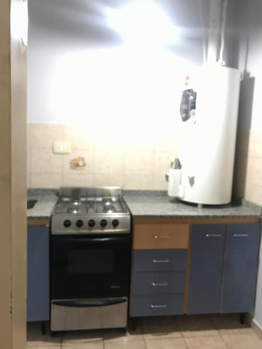 DUPLEX CON COCHERA AL FRENTE