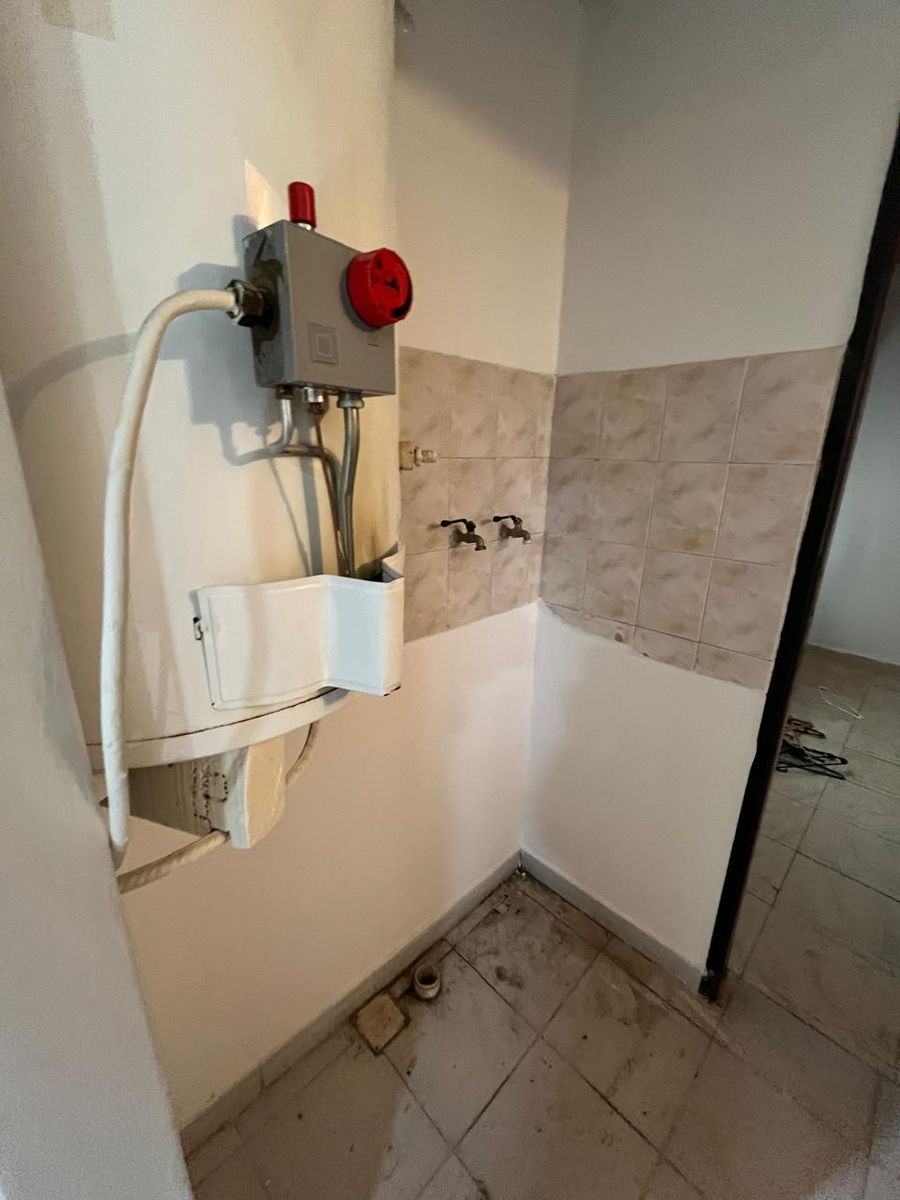 Departamento En Alquiler En Piñeyro - 12