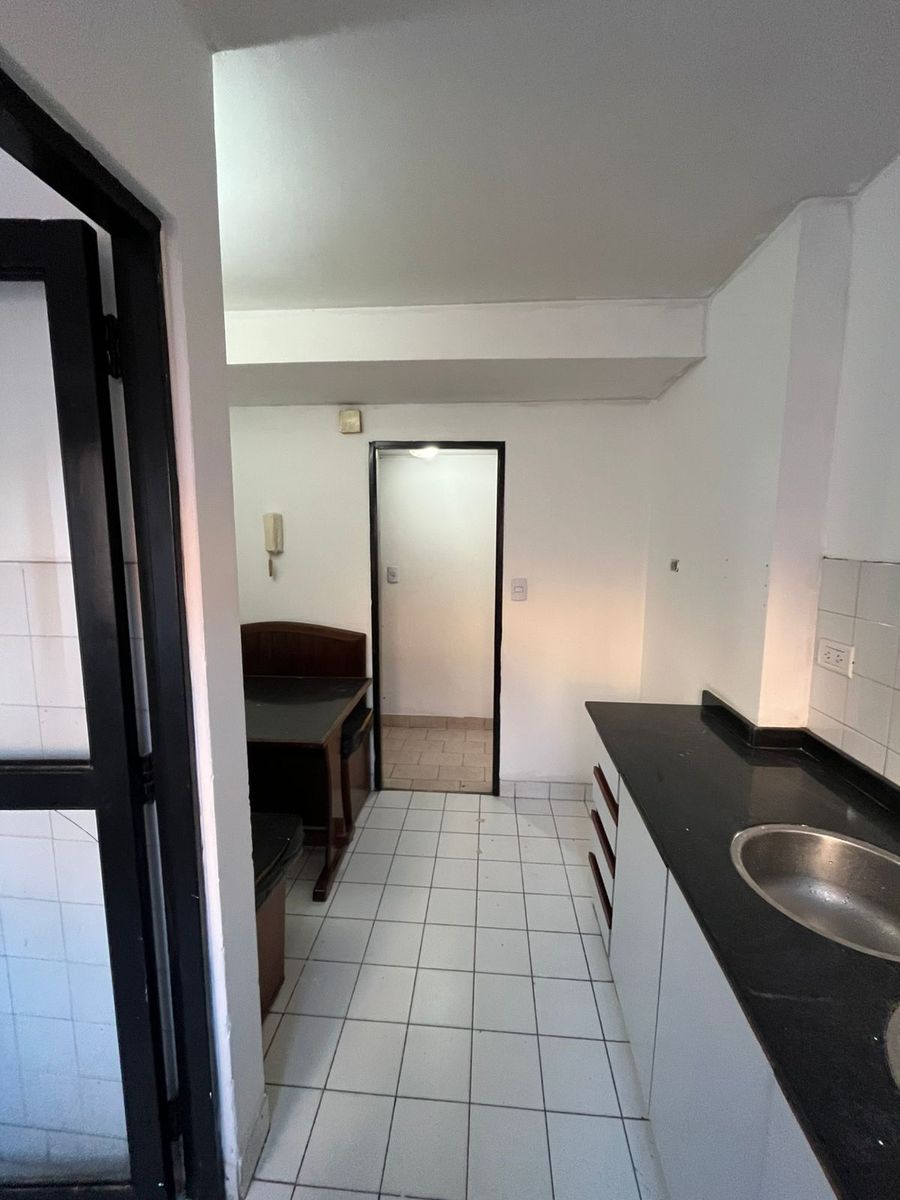 Departamento de dos ambientes con balcón en Piñeyro - 5