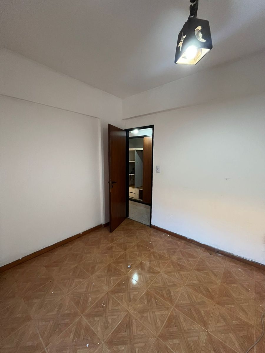 Departamento de dos ambientes con balcón en Piñeyro - 11