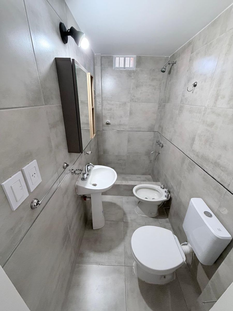 Departamento de Dos Ambientes Reciclado a Nuevo en Lomas de Zamora, Gba Sur - Zonaprop - 7