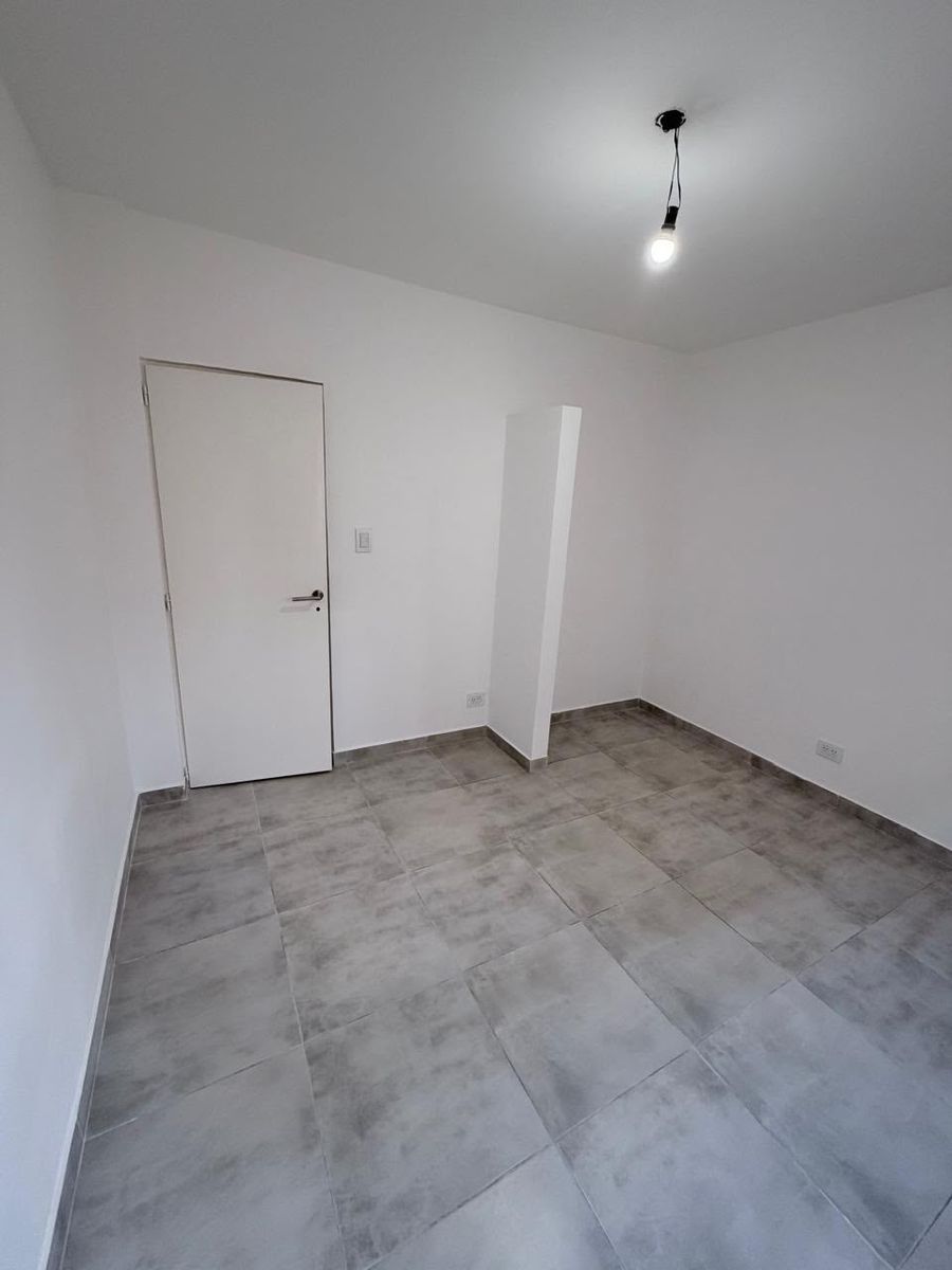 Departamento de Dos Ambientes Reciclado a Nuevo en Lomas de Zamora, Gba Sur - Zonaprop - 10
