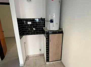 Departamento de Tres Ambientes con Balcón en Piñeyro, Gba Sur - Zonaprop — foto 5