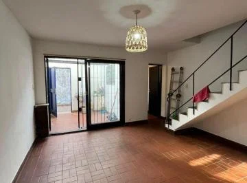 PH Tipo Duplex con Patio en Piñeyro, Cercano a Av Hipólito Yrigoyen, Gba Sur - Zonaprop - 5