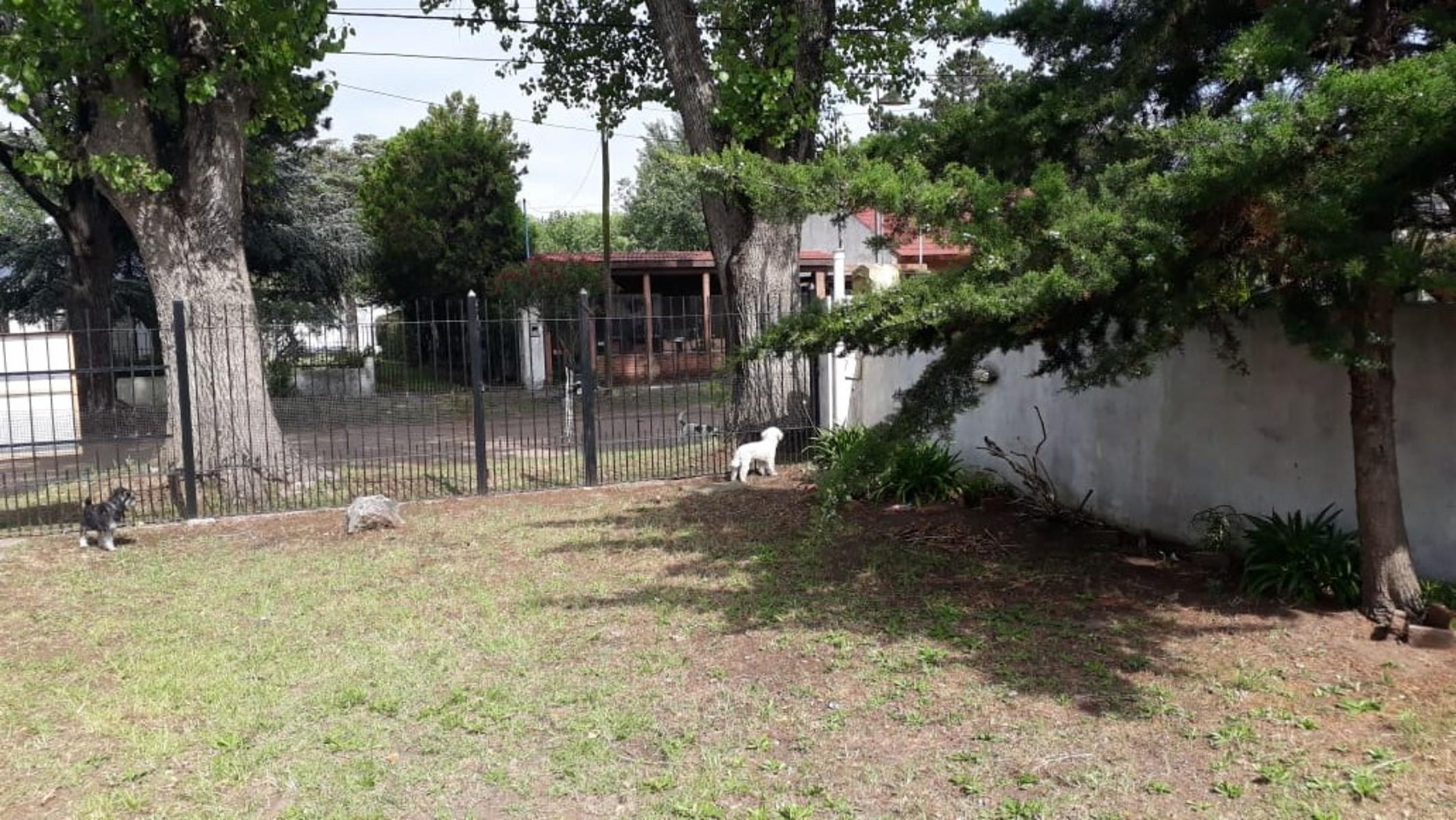 Casa en Santa Teresita, La Costa, a 8 cuadras de la playa. — foto 2