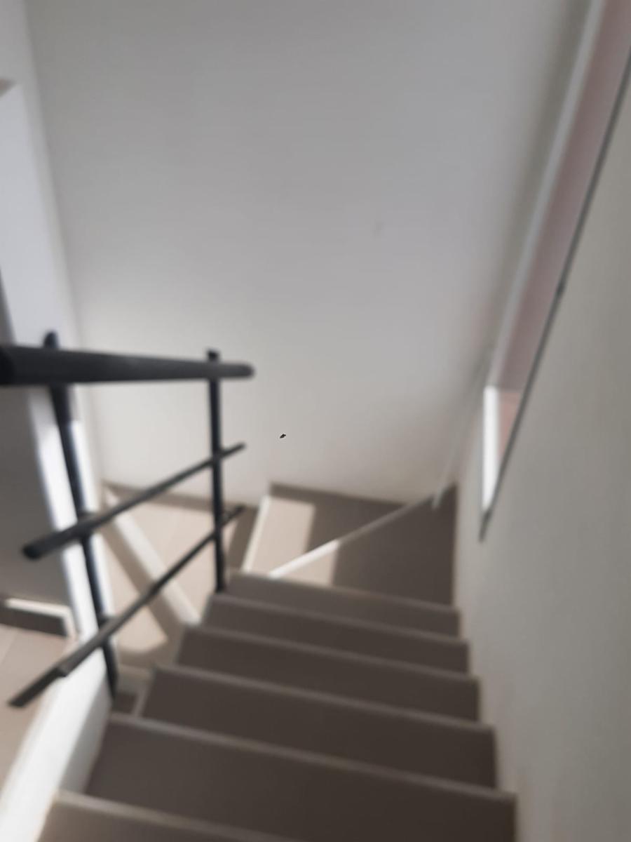 Perfecta casa a estrenar tipo tríplex de 4 ambientes en Barrio Privado Álvarez del Bosque — foto 11