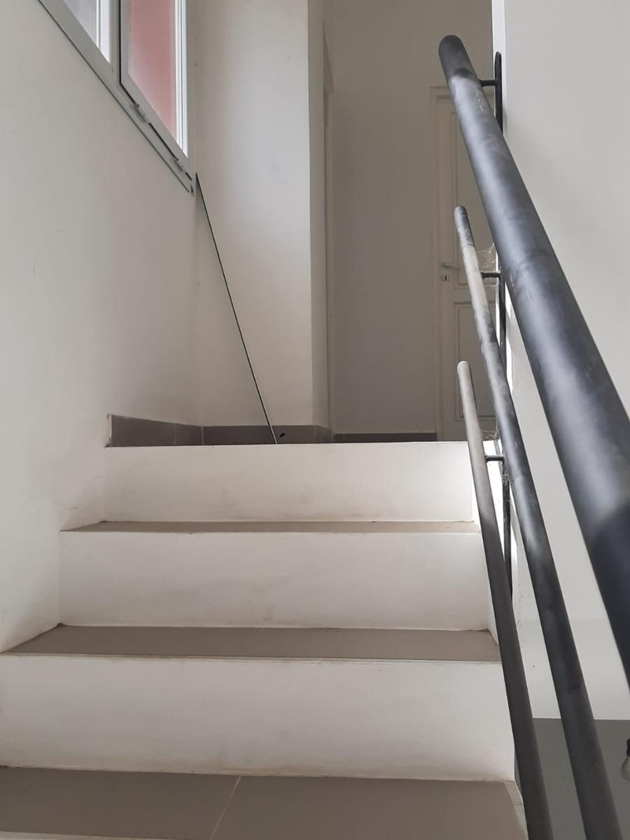 Perfecta casa a estrenar tipo tríplex de 4 ambientes en Barrio Privado Álvarez del Bosque — foto 14