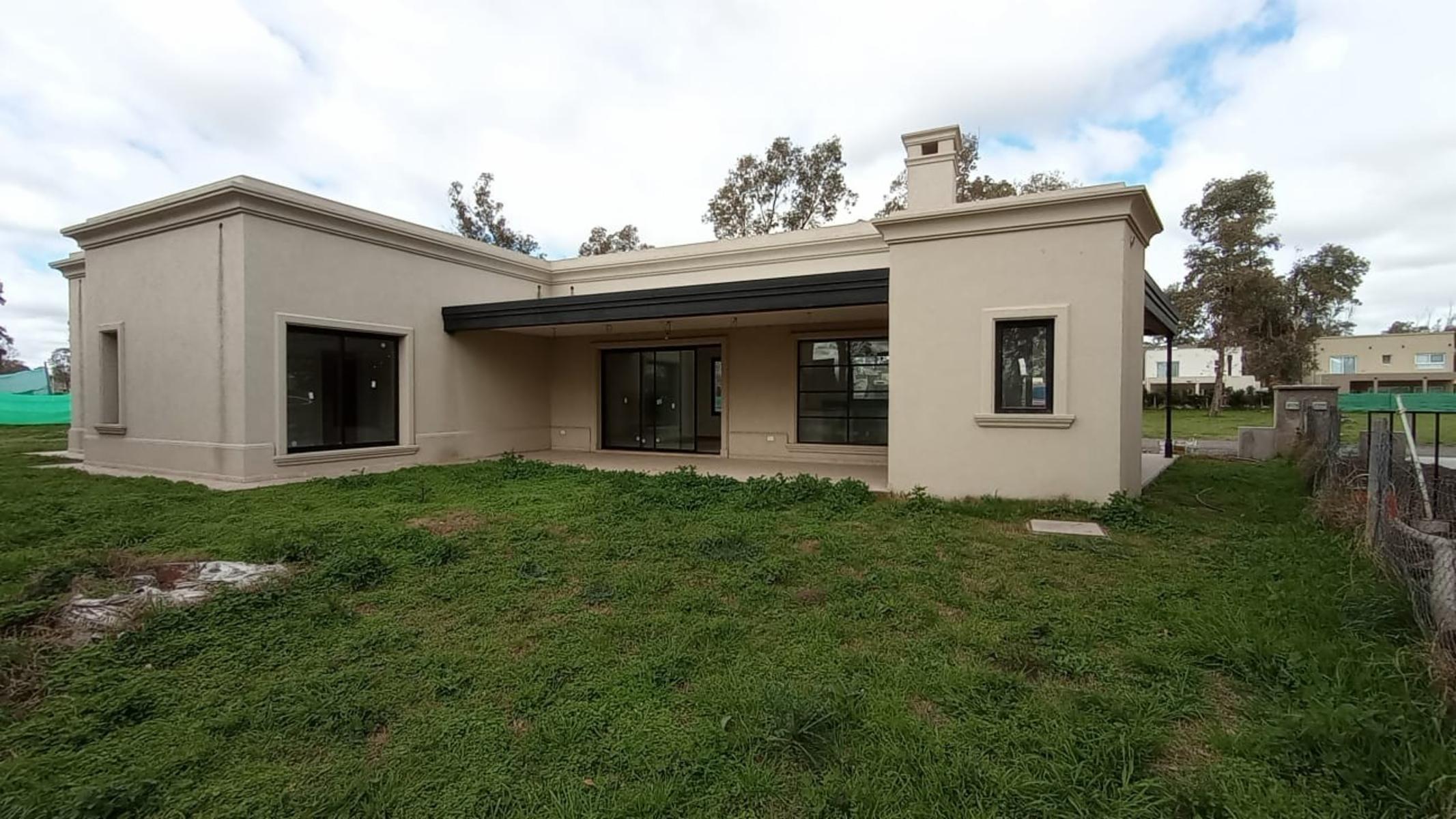 Casa en barrio cerrado Alvarez del Bosque — foto 5