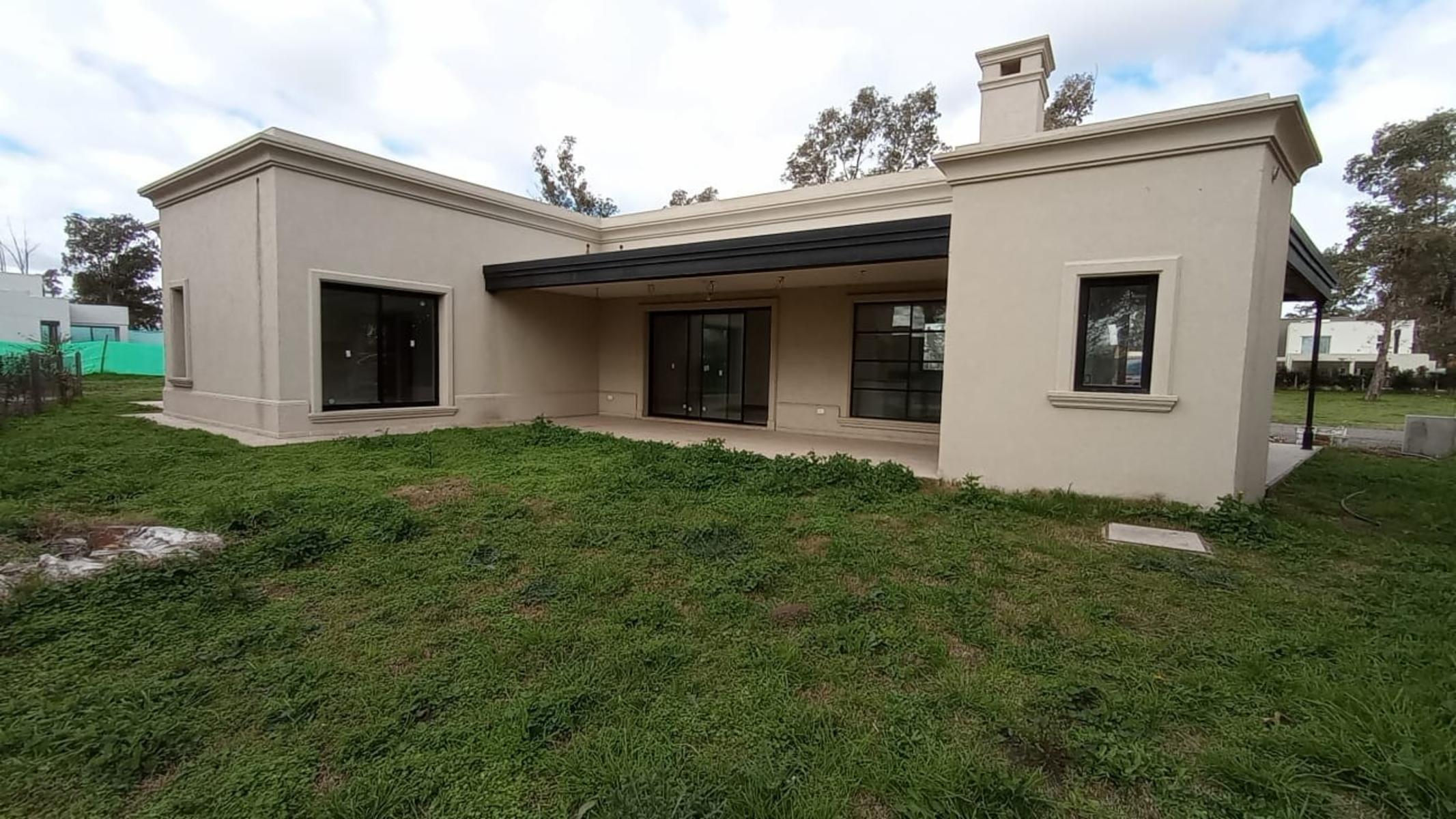Casa en barrio cerrado Alvarez del Bosque — foto 13