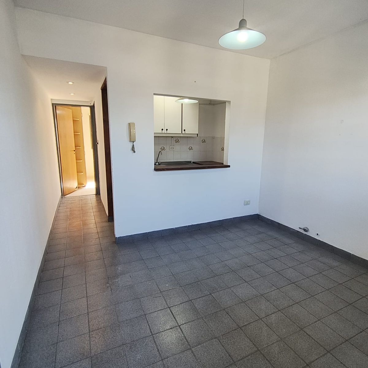 Venta o Alquiler: Departamento de 2 Ambientes en Morón - Sin Expensas - 5