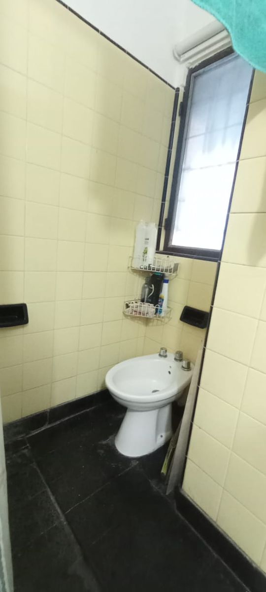 Chalet de Cuatro Ambientes Apta Crédito con Cochera Doble - 20