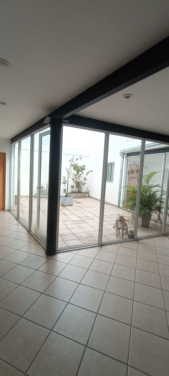 Alquiler de hermoso y luminoso departamento de 2 ambientes al frente en Ciudad Jardín - 10