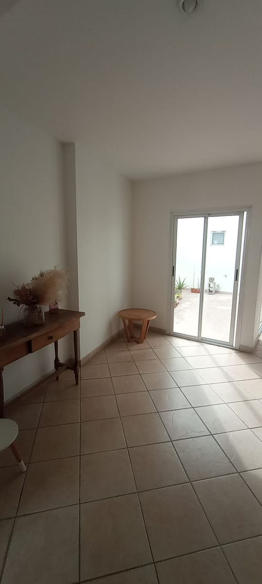 Alquiler de hermoso y luminoso departamento de 2 ambientes al frente en Ciudad Jardín - 12