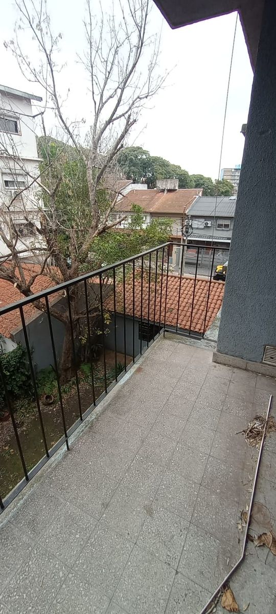 Venta de luminoso departamento de 3 ambientes al contrafrente en excelente ubicación de Ciudad Jardín - 5