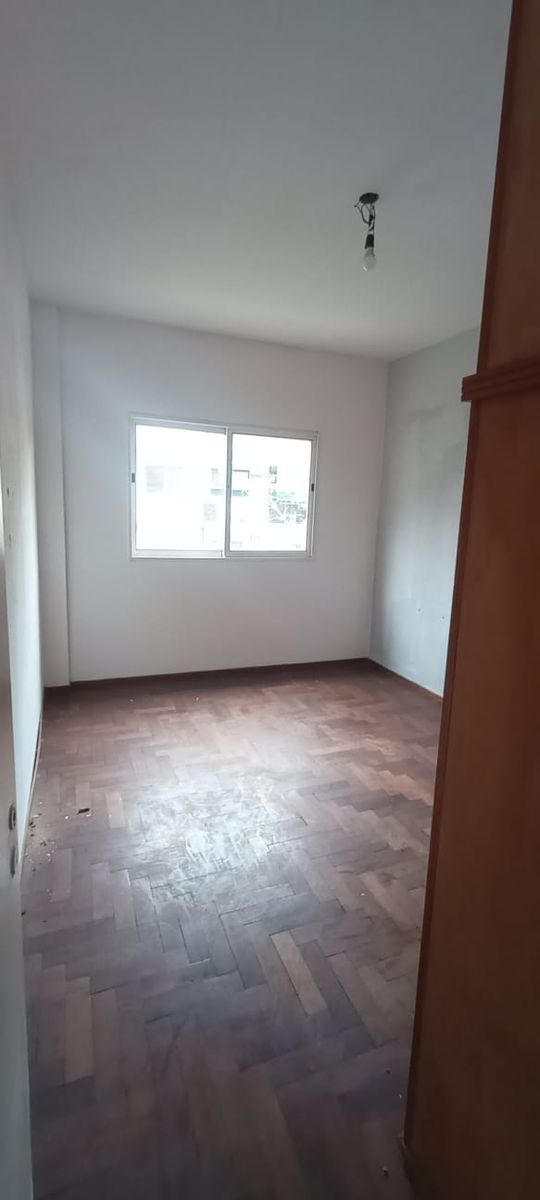 Venta de luminoso departamento de 3 ambientes al contrafrente en excelente ubicación de Ciudad Jardín - 7