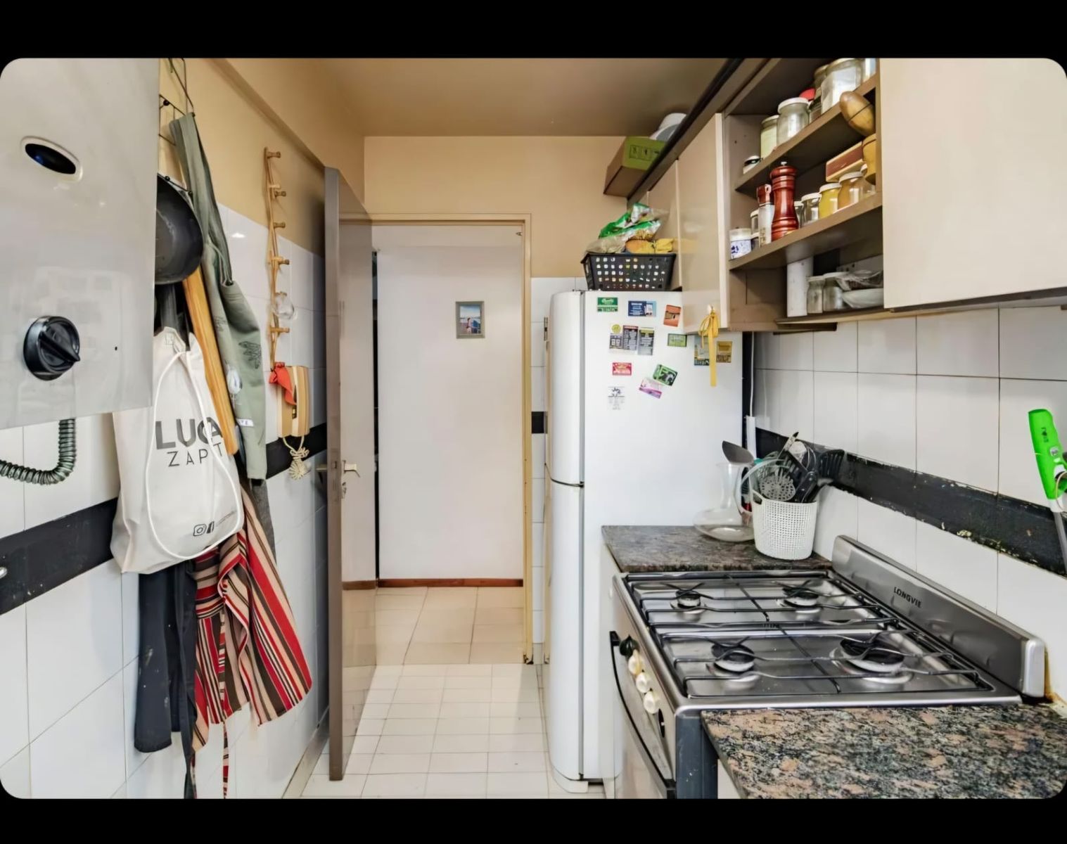 Venta de departamento de 3 ambientes con balcón aterrazado a 1 cuadra de Plaza del Avión - Apto crédito - 19