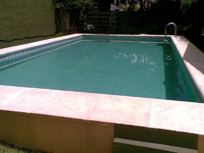 Casa 5 Amb, quincho, parrilla y pileta.