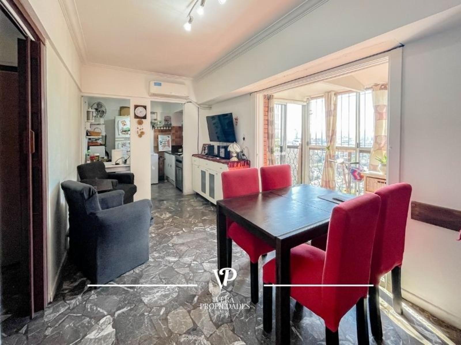 Departamento 2 ambientes con balcón terraza en Villa Urquiza