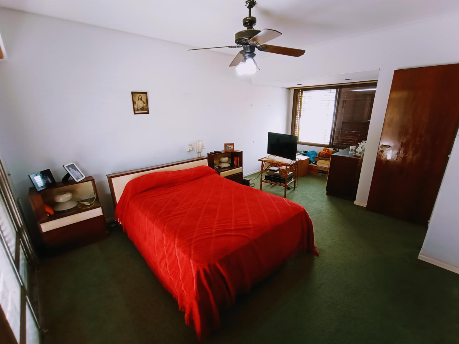Excelente Chalet de 4 ambientes Lomas de Zamora — foto 9
