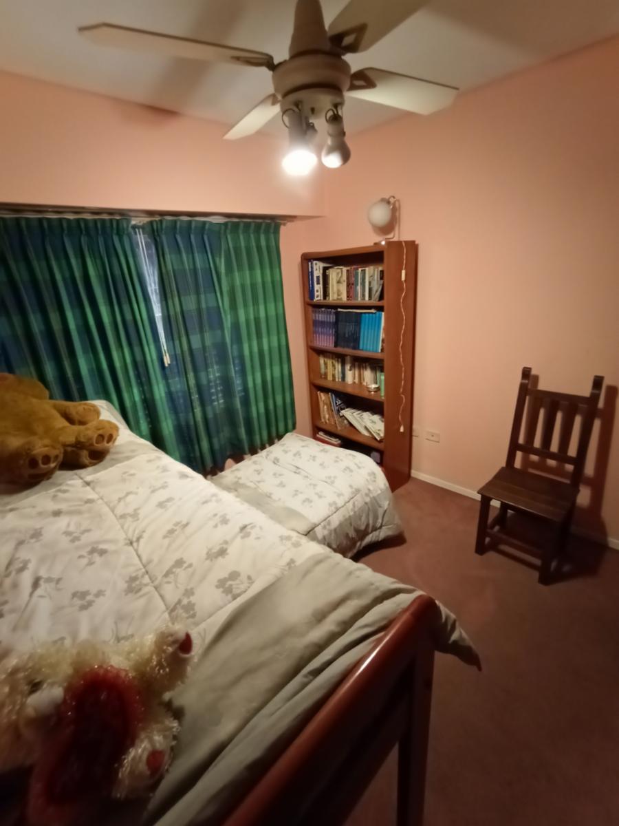 Excelente Chalet de 4 ambientes Lomas de Zamora — foto 10