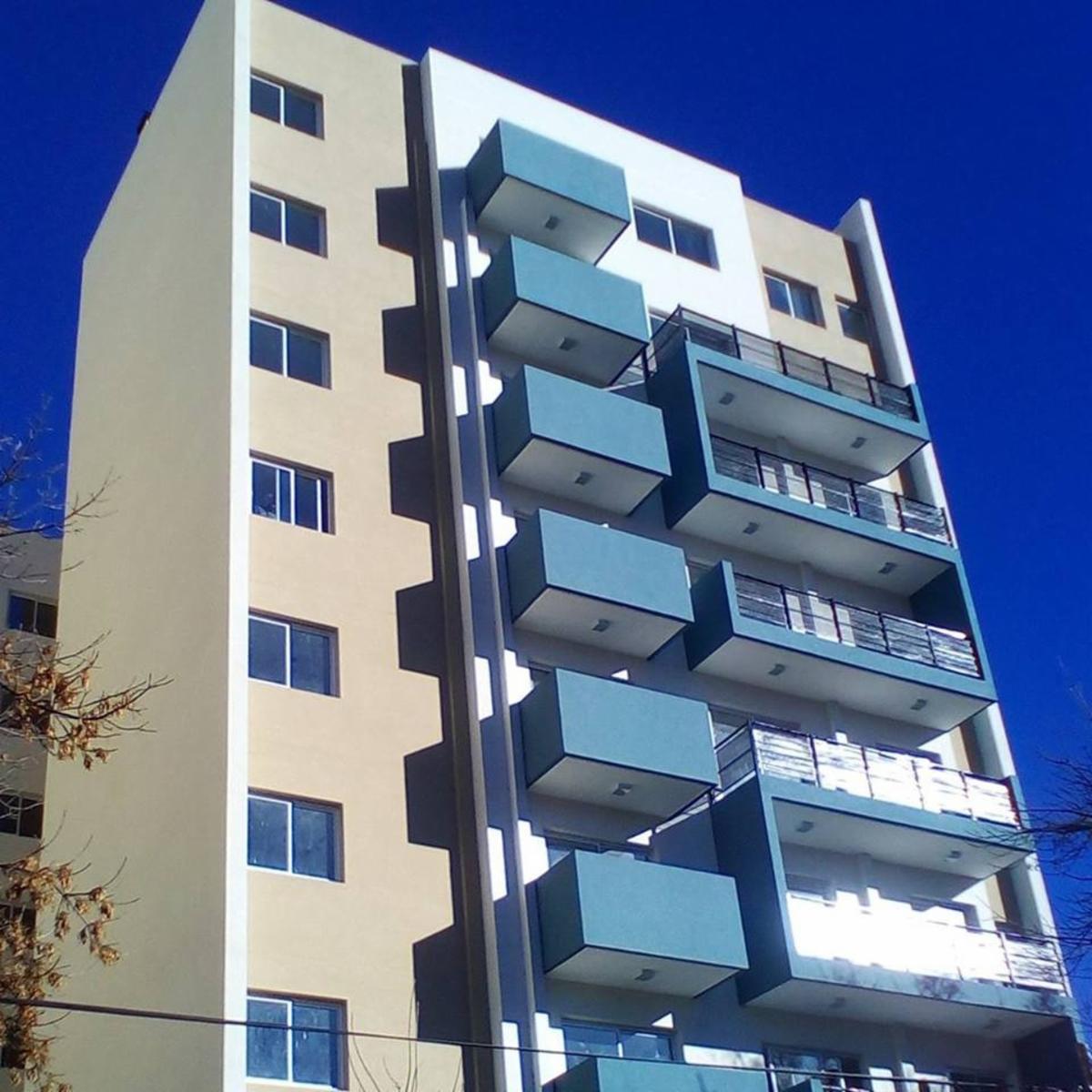 Excelende Departamento 2 dorm con pileta y quincho