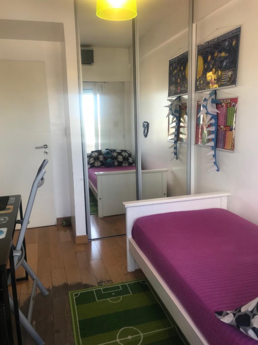PISO DE 4 AMB DOS BALCONES COCINA IND, SOBRE BOULEVARD, — foto 4