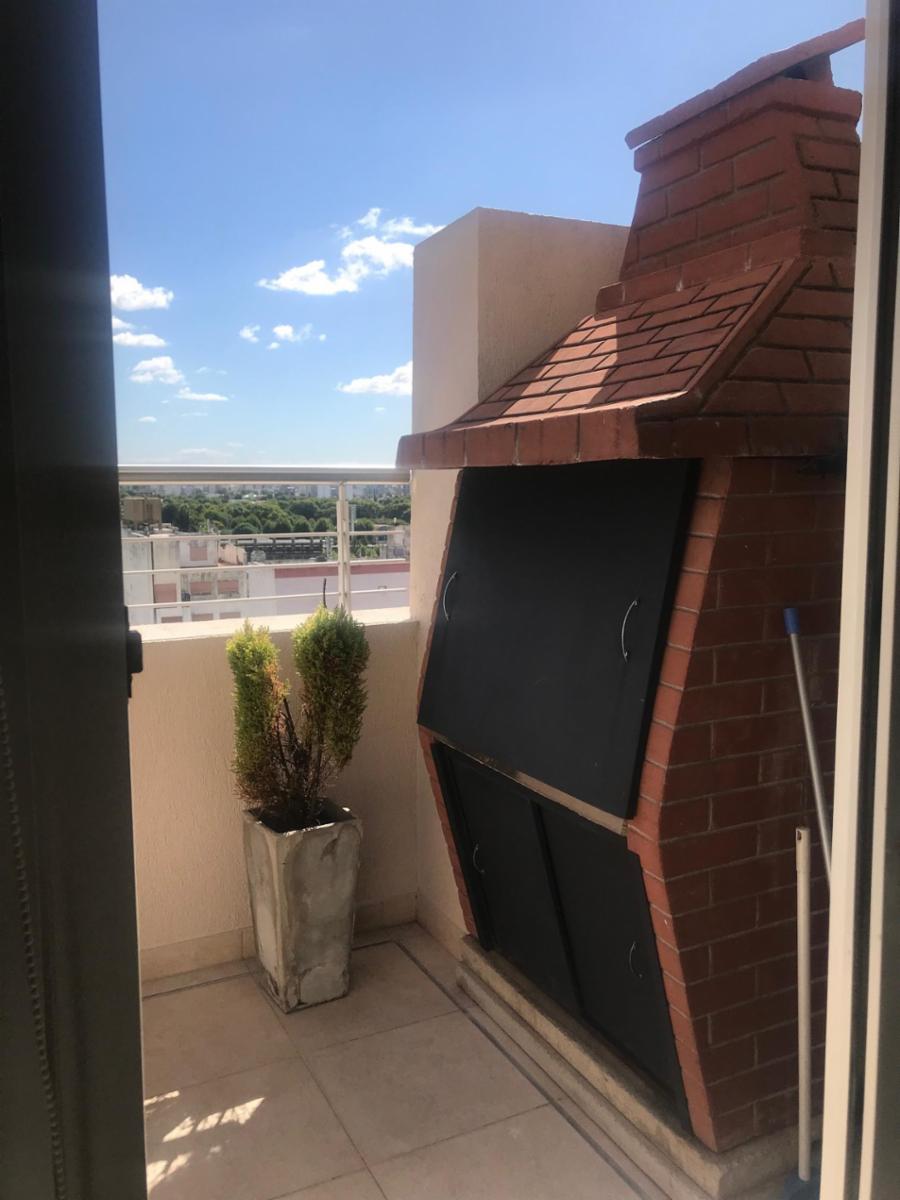 PISO DE 4 AMB DOS BALCONES COCINA IND, SOBRE BOULEVARD, — foto 15