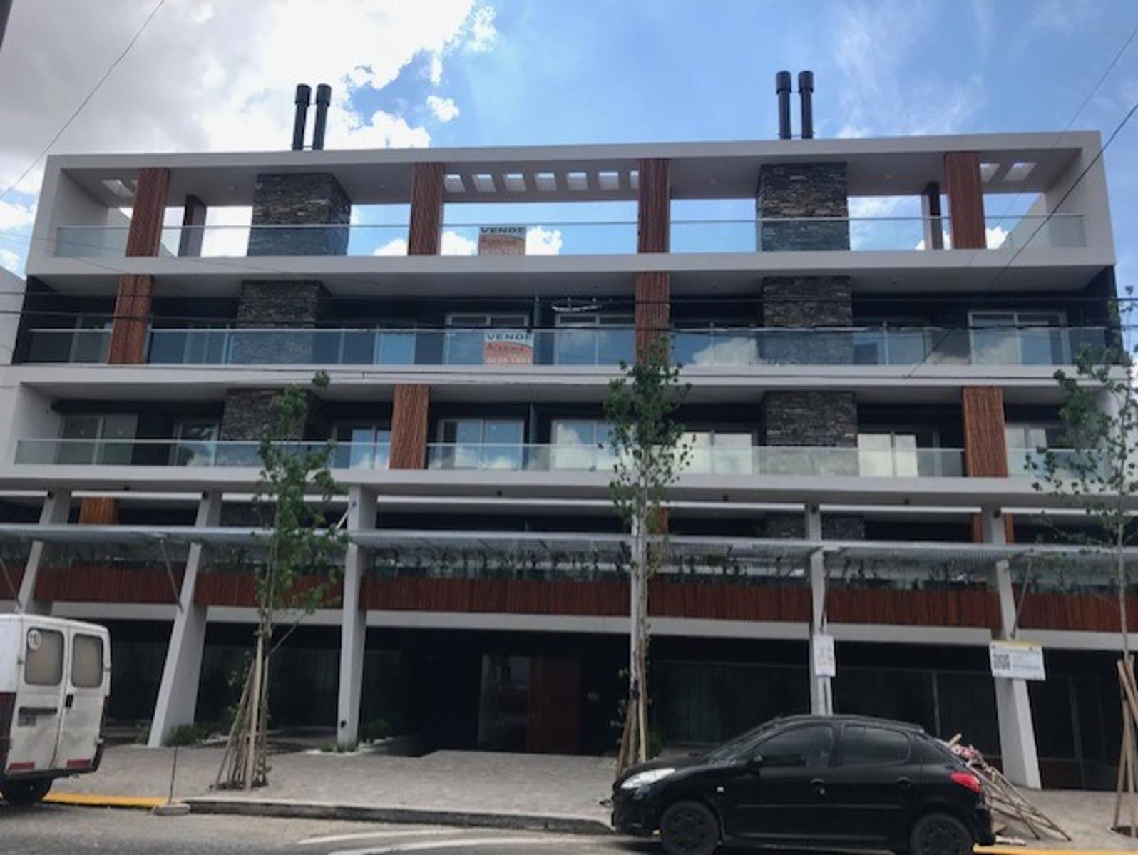 EXCLUSIVOS 3 AMB CON COCHERA , TODOS CON DOS BALCONES Y BALCON Y/O PATIO , EXCELENTE DISEÑO Y TERMINACION