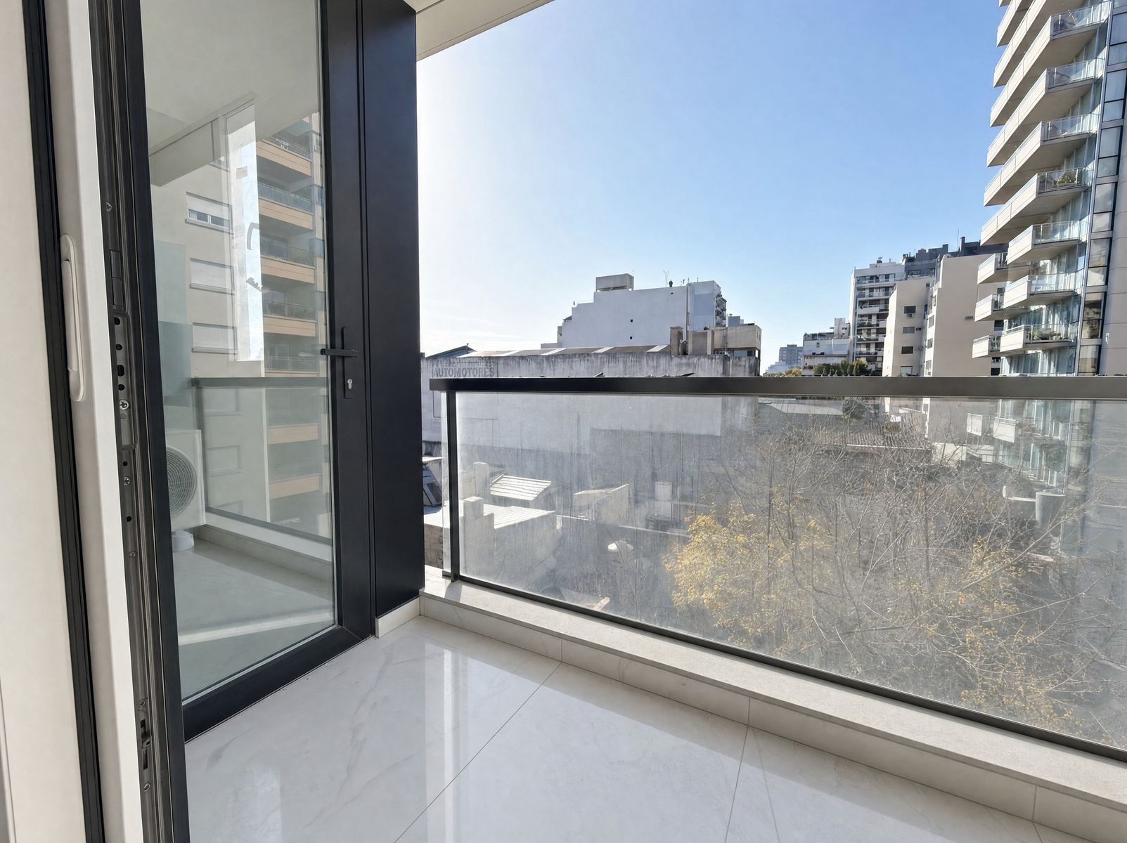 MONOAMBIENTES, EDIFICIO FRENTE A PLAZA LOS ANDES,TERRAZASVERDES,BALCONES, LA MEJOR UBICACION CON DISEÑO Y CALIDAD — foto 10
