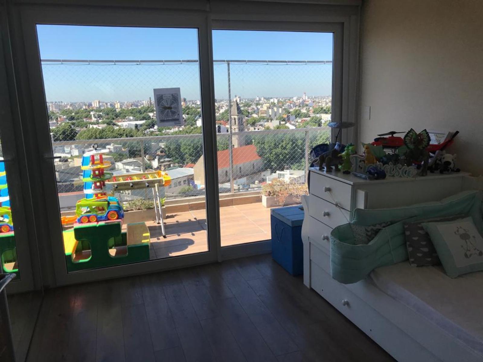 3 AMBIENTES CON BALCON ATERRAZADO Y COCHERA — foto 3