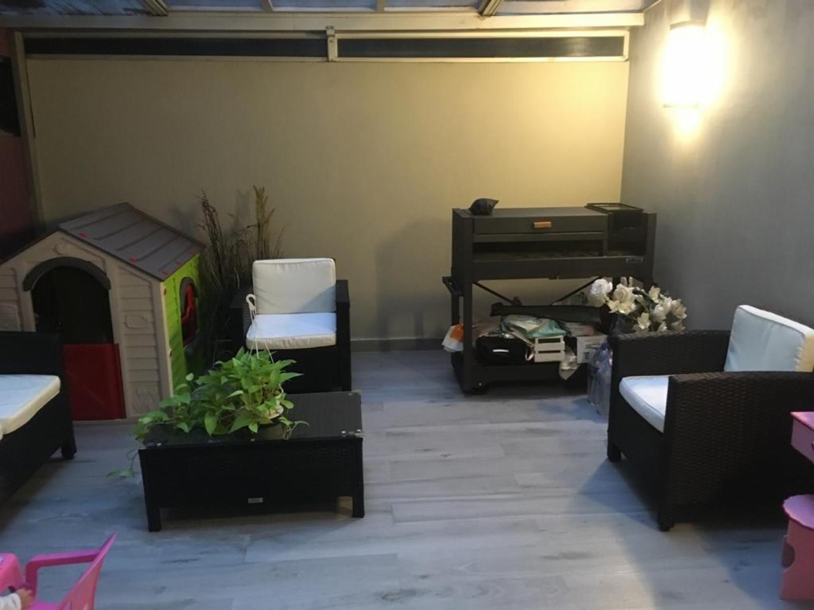 SEMIPISO 3 AMBIENTES , CON PATIO Y BALCON TERRAZA , COCHERA , 120 MTS TOTALES — foto 10
