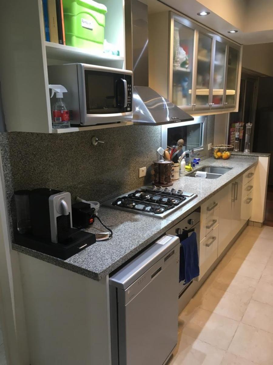 SEMIPISO 3 AMBIENTES , CON PATIO Y BALCON TERRAZA , COCHERA , 120 MTS TOTALES — foto 13