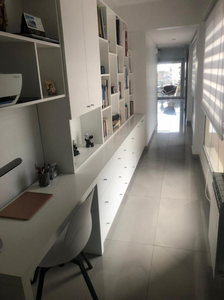 PISO 4 AMBIENTES, 2 COCHERAS , A MEDIA CUADRA PLAZA LOS ANDES , — foto 8