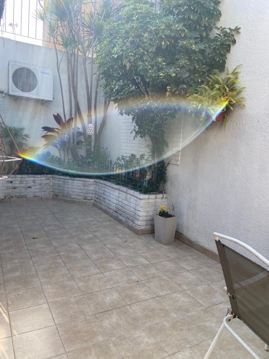 CASA DE 5 AMBIENTES EN BARRIO NAON , LOTE PROPIO, APROX 250 M2 — foto 7