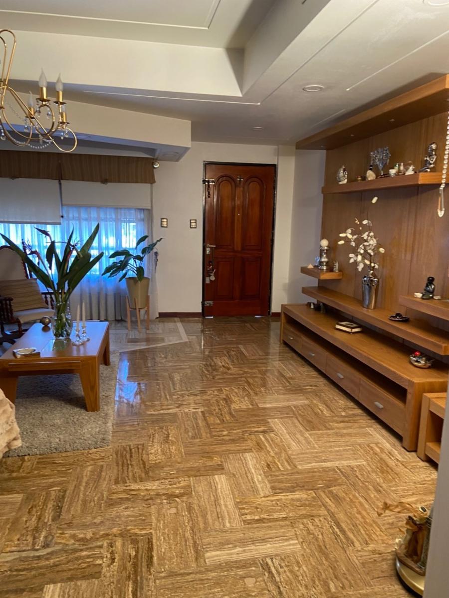 CASA DE 5 AMBIENTES EN BARRIO NAON , LOTE PROPIO, APROX 250 M2 — foto 11