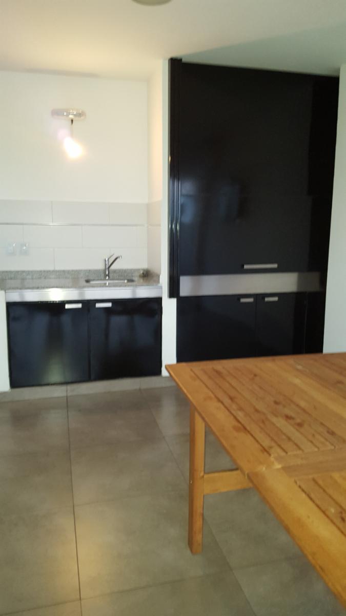 4 AMBIENTES CON COCHERA , VISTA A LA PLAZA AMENITIES