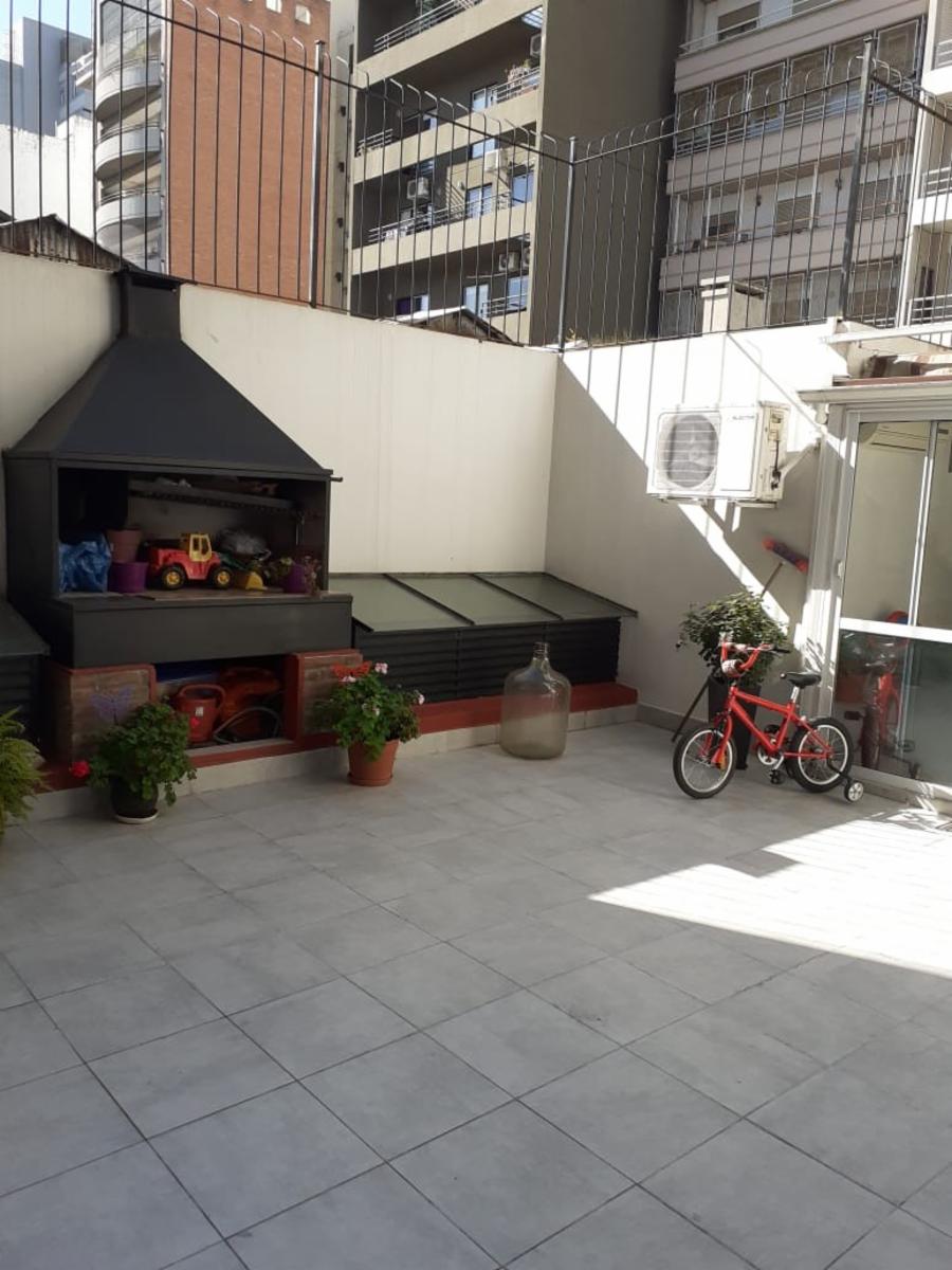 3 AMB CON 2 PATIOS , CON COCHERA EXCELENTE UBICACIÓN , A MTS DEL BVAR RAMÓN L FALCÓN. — foto 8