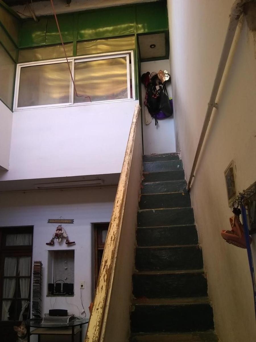 PH , DESARROLLADO EN PLANTA BAJA Y PLANTA ALTA. C/ PATIO, SIN EXPENSAS EXCELENTE UBICACIÓN — foto 14