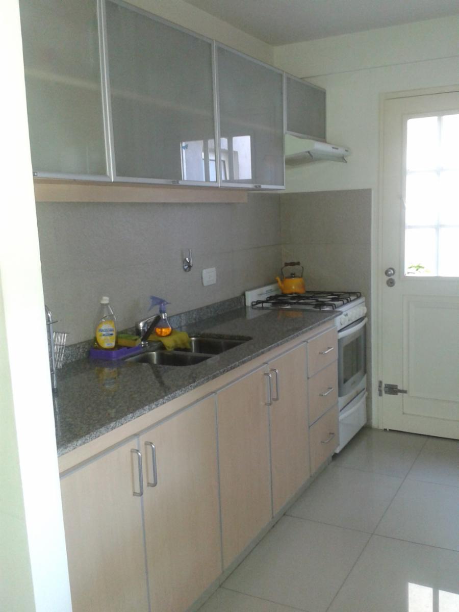 3 AMB ,COCHERA ,PATIO , 2 BAÑOS SUM