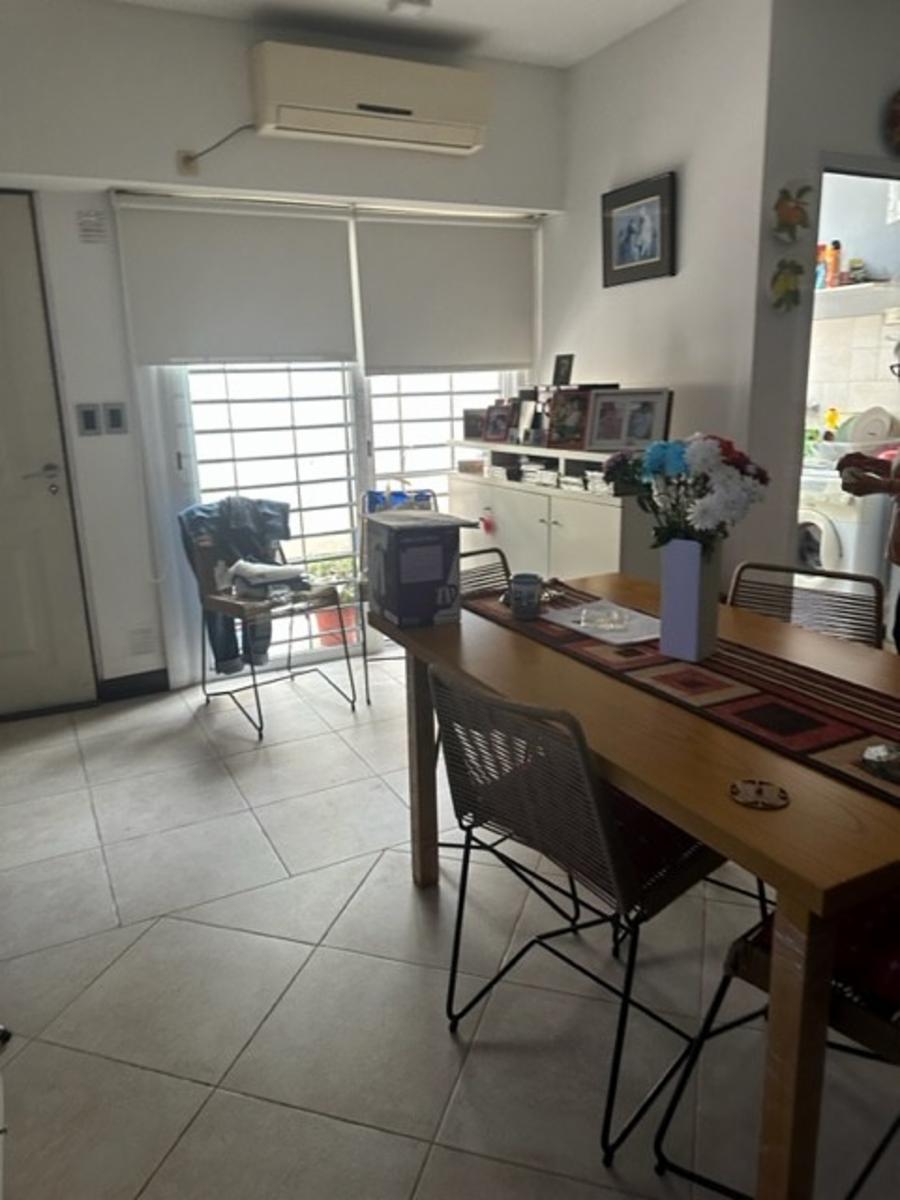 3 AMBIENTES CON PATIO COMPLEJO CON POCAS UNIDADES , APROX 100 M2 TOTALES , EN DOS PLANTAS — foto 8