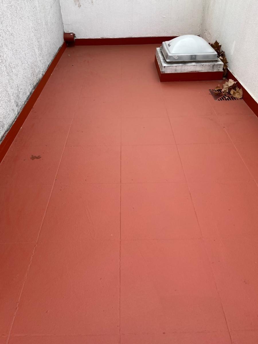3 AMBIENTES CON PATIO COMPLEJO CON POCAS UNIDADES , APROX 100 M2 TOTALES , EN DOS PLANTAS — foto 13