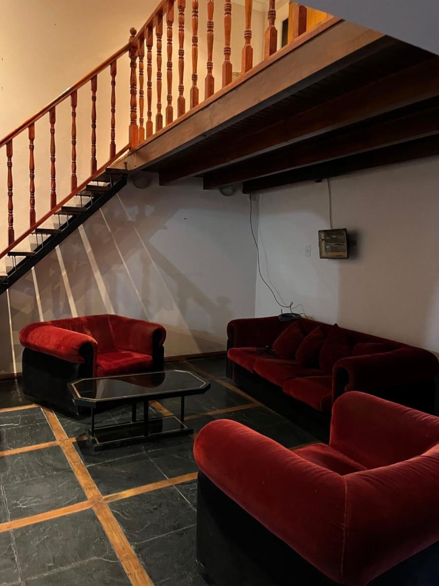 PH 4 AMBIENTES , 2 PATIOS , 3 HAB, APROX 160 M2 — foto 3