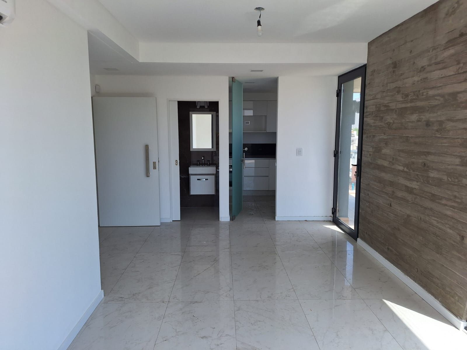 3 AMB CON AMPLIOS BALCONES 73 M2 APROX — foto 13