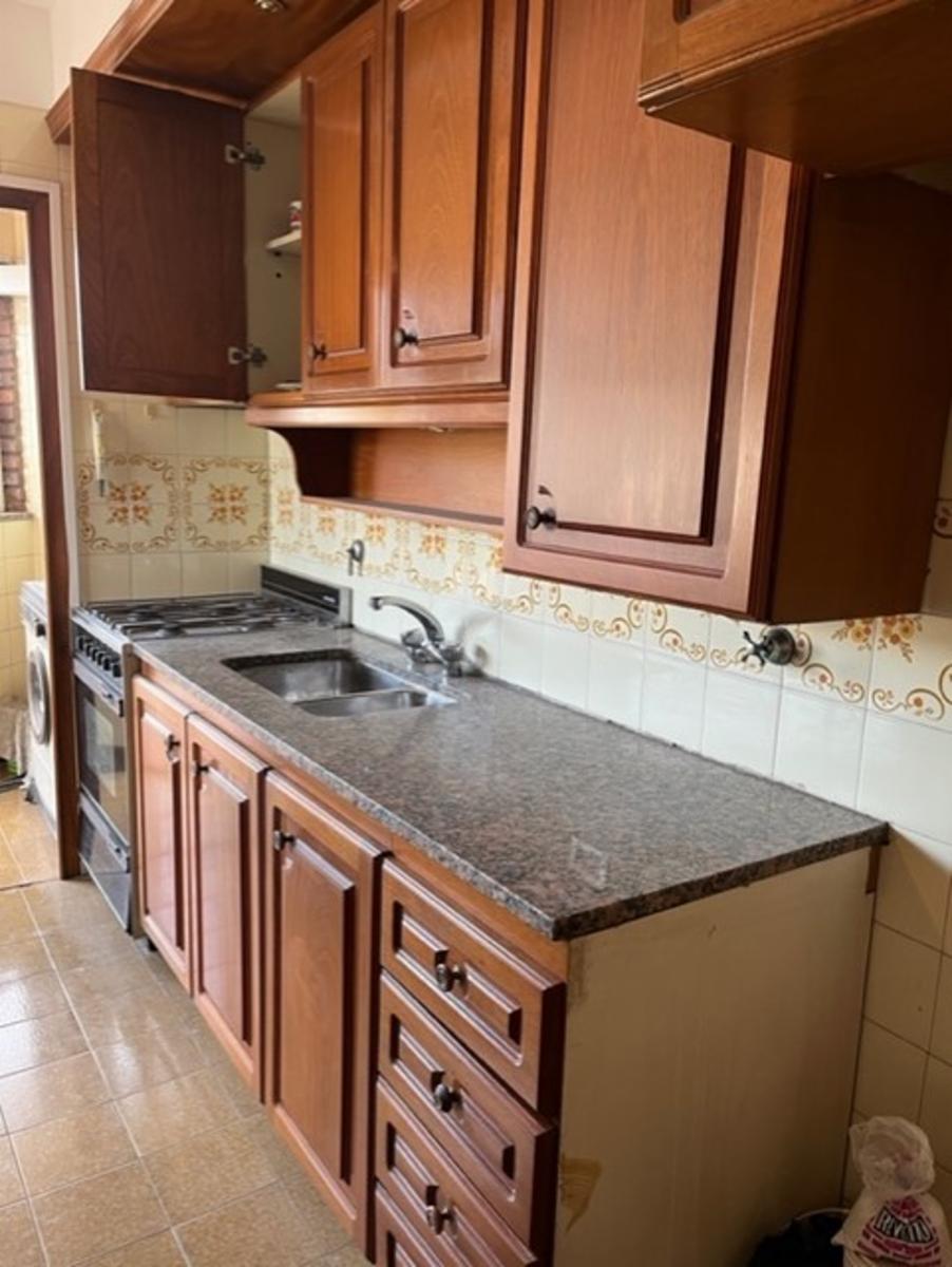 4 AMB CON COCHERA, COCINA IND, DOS AMPLIOS BALCONES , ESQUINA TONELERO
