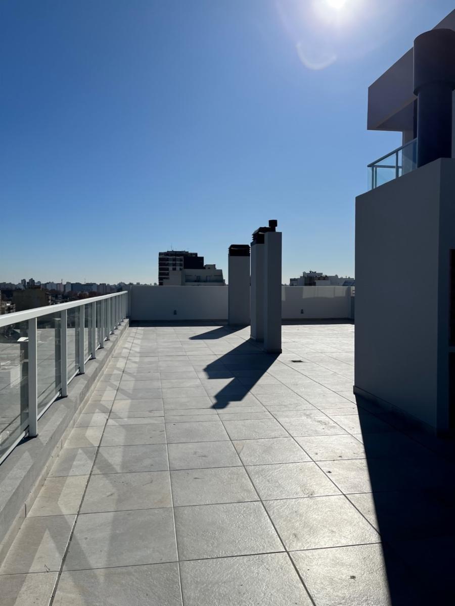 3 AMB CON COCHERA , EXCELENTE ESTADO EL EDIFICIO CUENTA CONSEGURIDAD,SUM, PISCINA, PARRILLAS EXCELENTE UBICACIÓN - 12