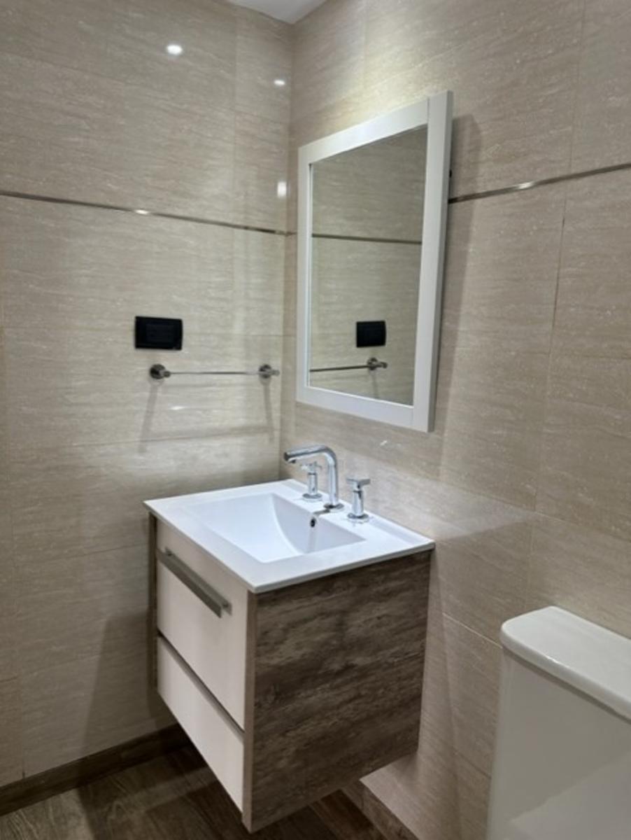 4 AMBIENTES CON 2 COCHERAS, COCINA IND, 2 BAÑOS COMPLETOS , PARRILLA — foto 13