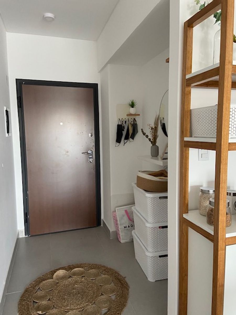 3 AMBIENTES CON 2 BALCONES Y PATIO CON PARRILLA , COCHERA ,SUM YTERRAZASEXC UBICACION Y ESTADO - 2